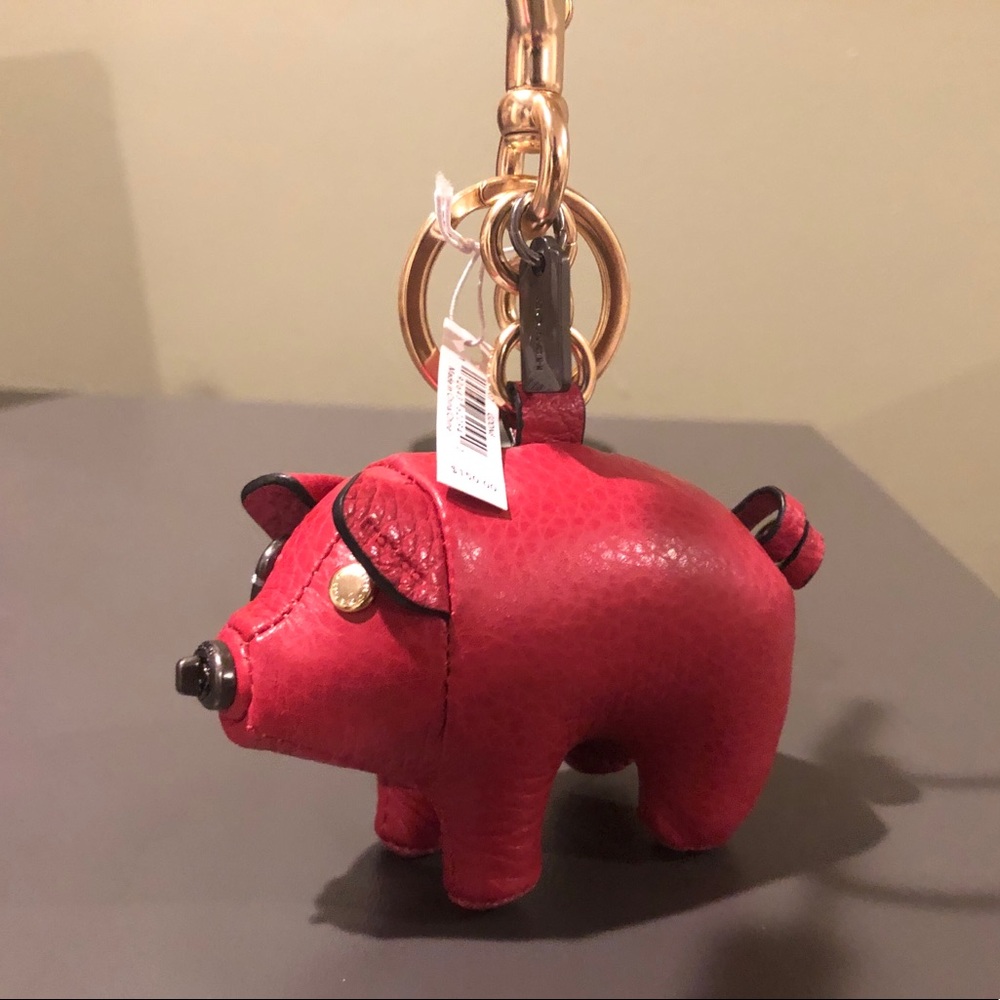 🐷COACH🐷 LUNAR NEW YEAR PLUSH PIG BAG CHARM
